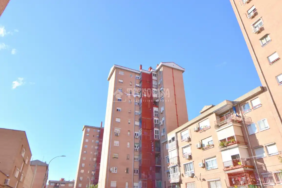 Exterior view of Flat for sale in Madrid  with Heating and Terrace