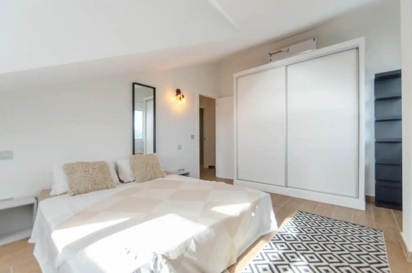Dormitori de Àtic en venda en Estepona amb Aire condicionat, Jardí privat i Terrassa