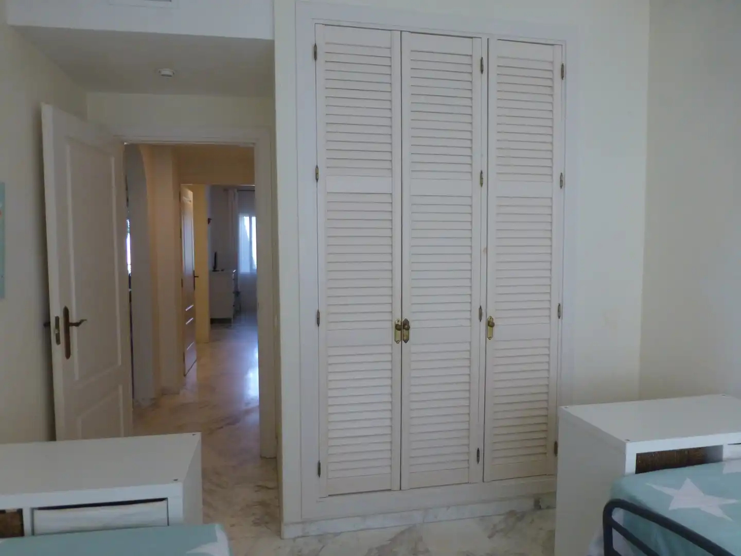 Ground floor for sale in Rota  with Air Conditioner, Private garden and Terrace
