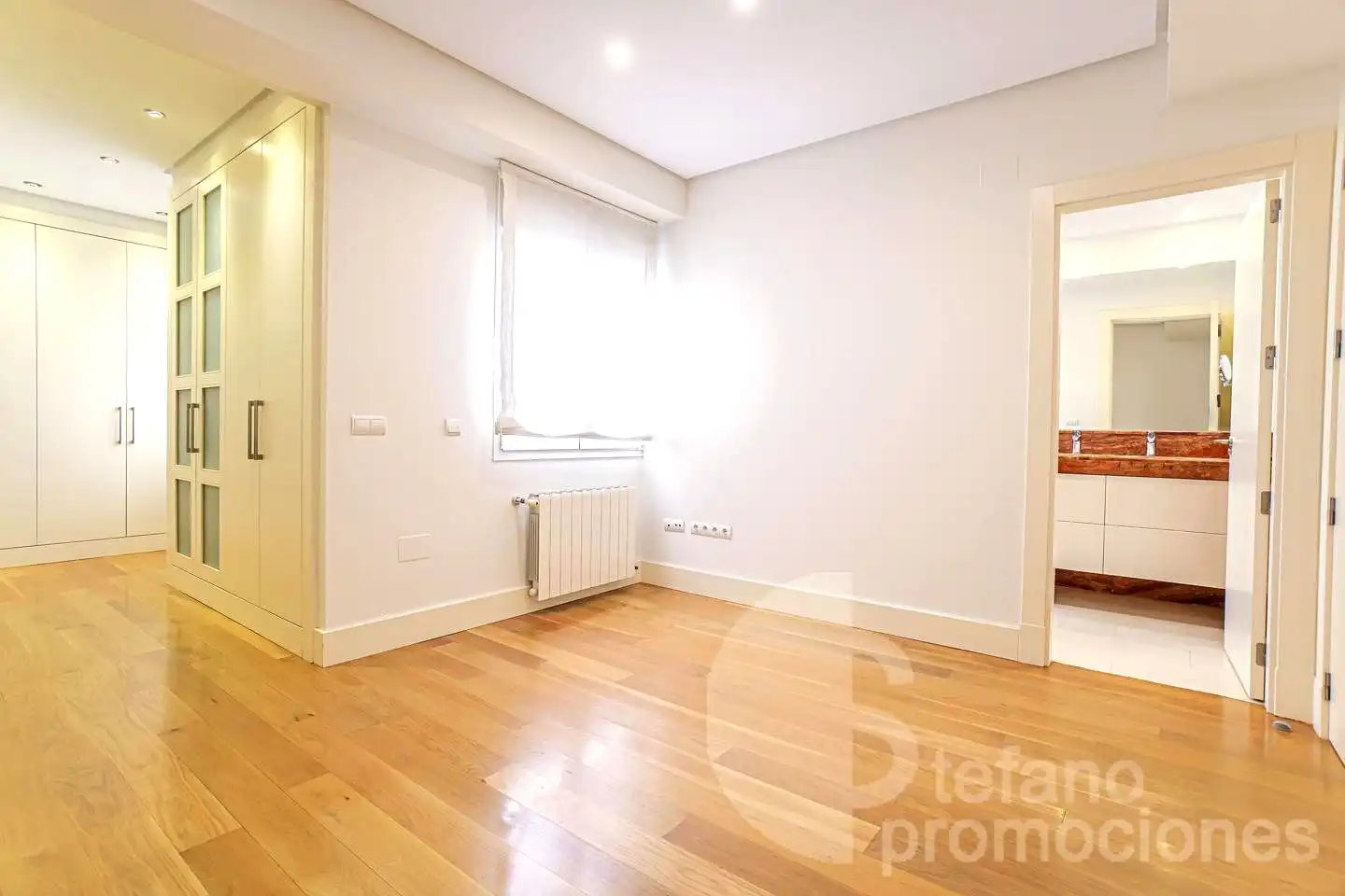 Habitación de Ático de alquiler en Málaga con Aire acondicionado, Calefacción y Parquet