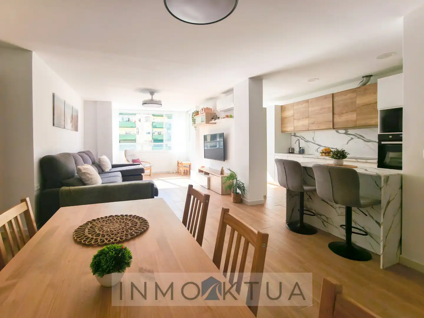 Sala de estar de Piso en venta en El Retiro - Parque Atlántico - Ronda este