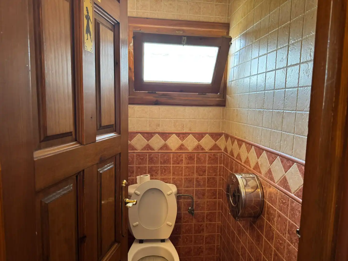 Baño de Local en venta en Lanzahíta con Aire acondicionado, Terraza y Amueblado