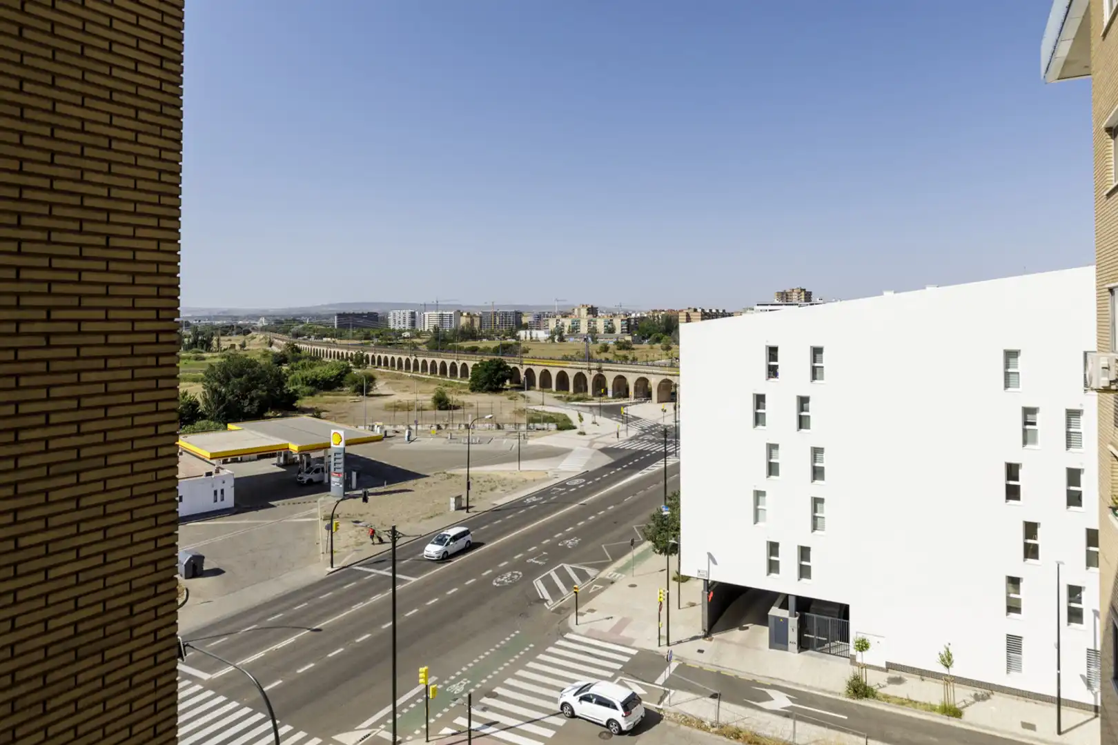 Exterior view of Flat for sale in Zaragoza  with Storage room