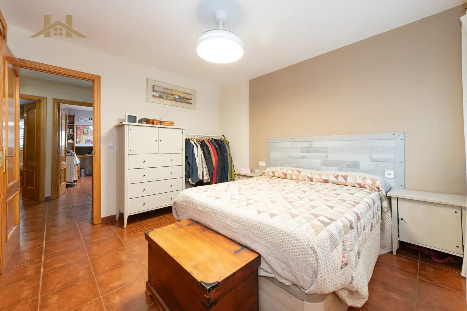 Habitación de Casa adosada en venta en Miraflores de la Sierra con Trastero, Amueblado y Horno