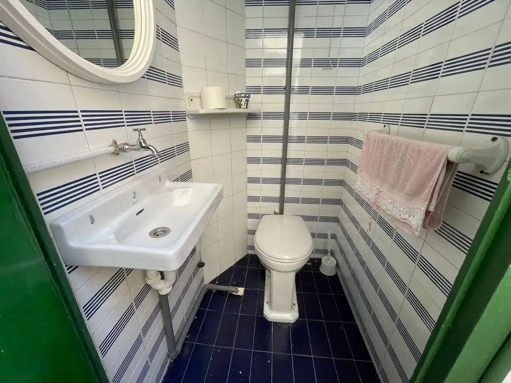 Baño de Edificio en venta en Alicante / Alacant