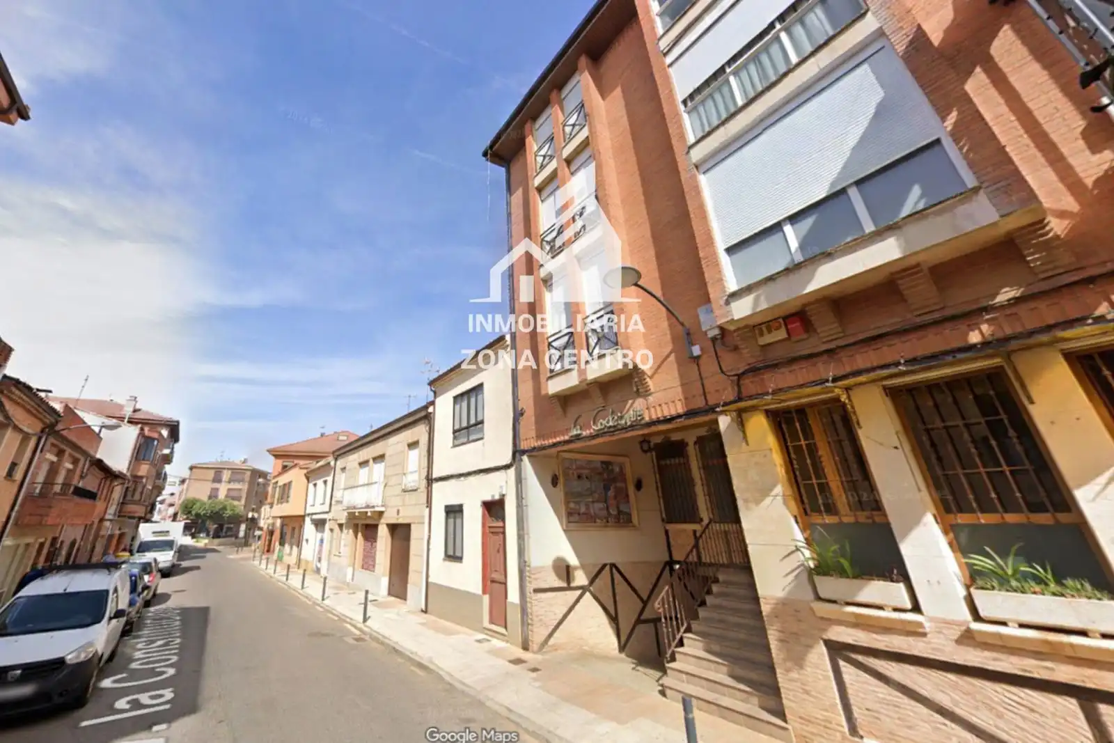 Vista exterior de Casa adosada en venta en Sahagún con Calefacción y Amueblado