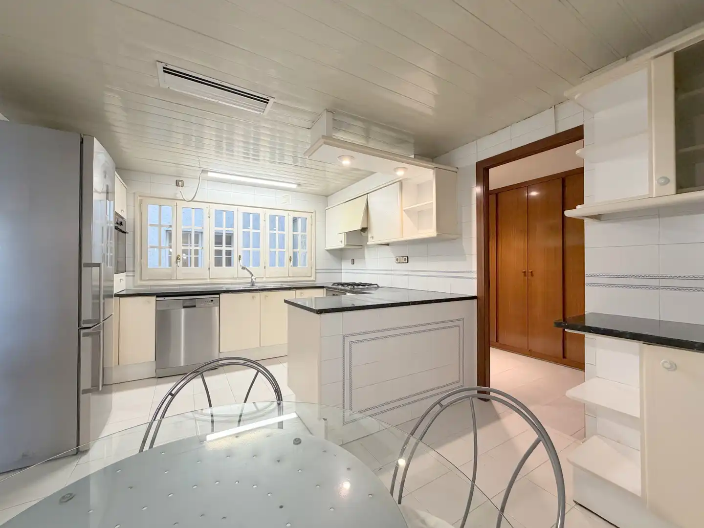 Flat with terrace for sale in Plaça de la Corona, imagen 15