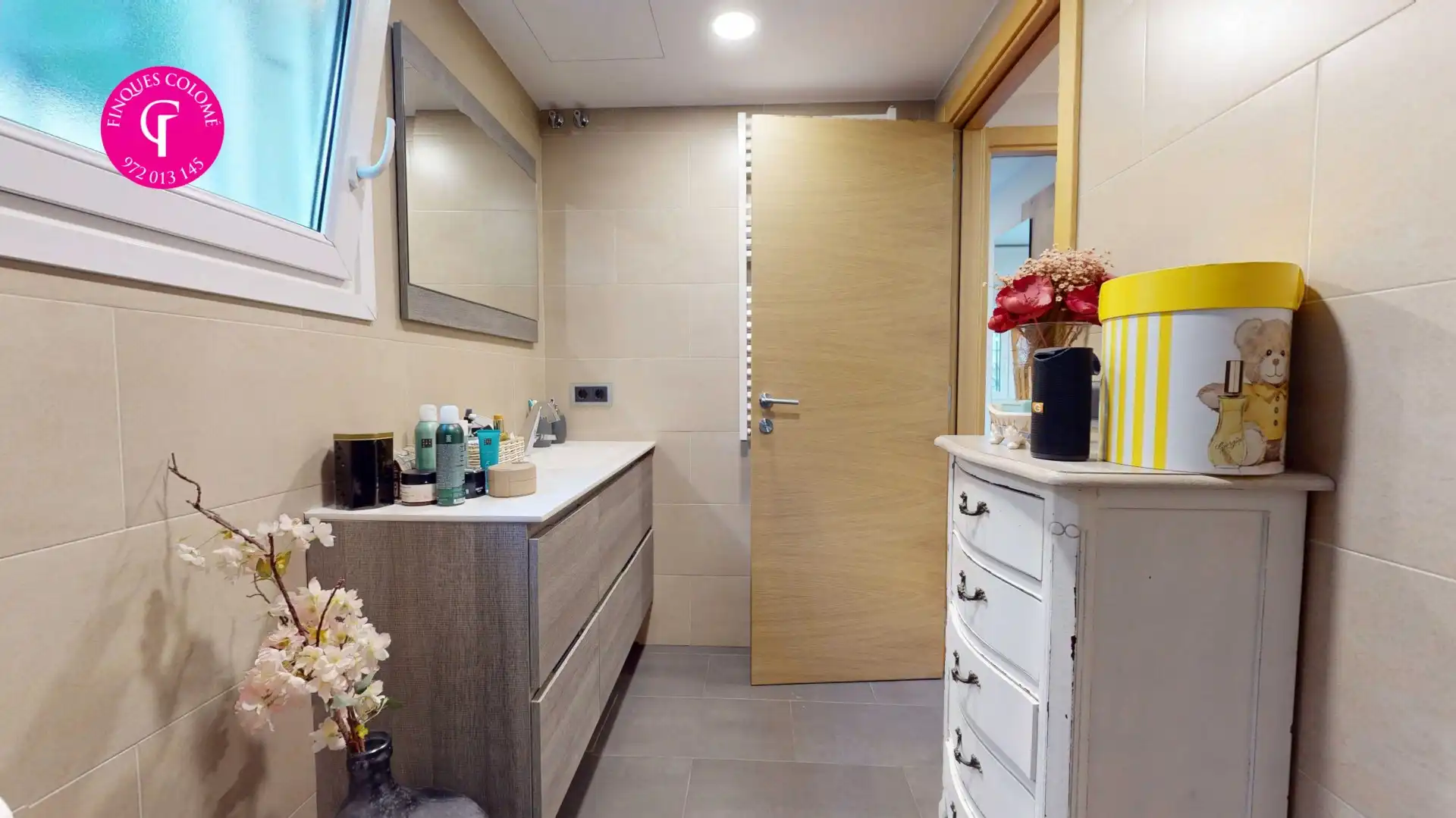 Bathroom of Houses for sale in Quart  with Air Conditioner, Heating and Terrace