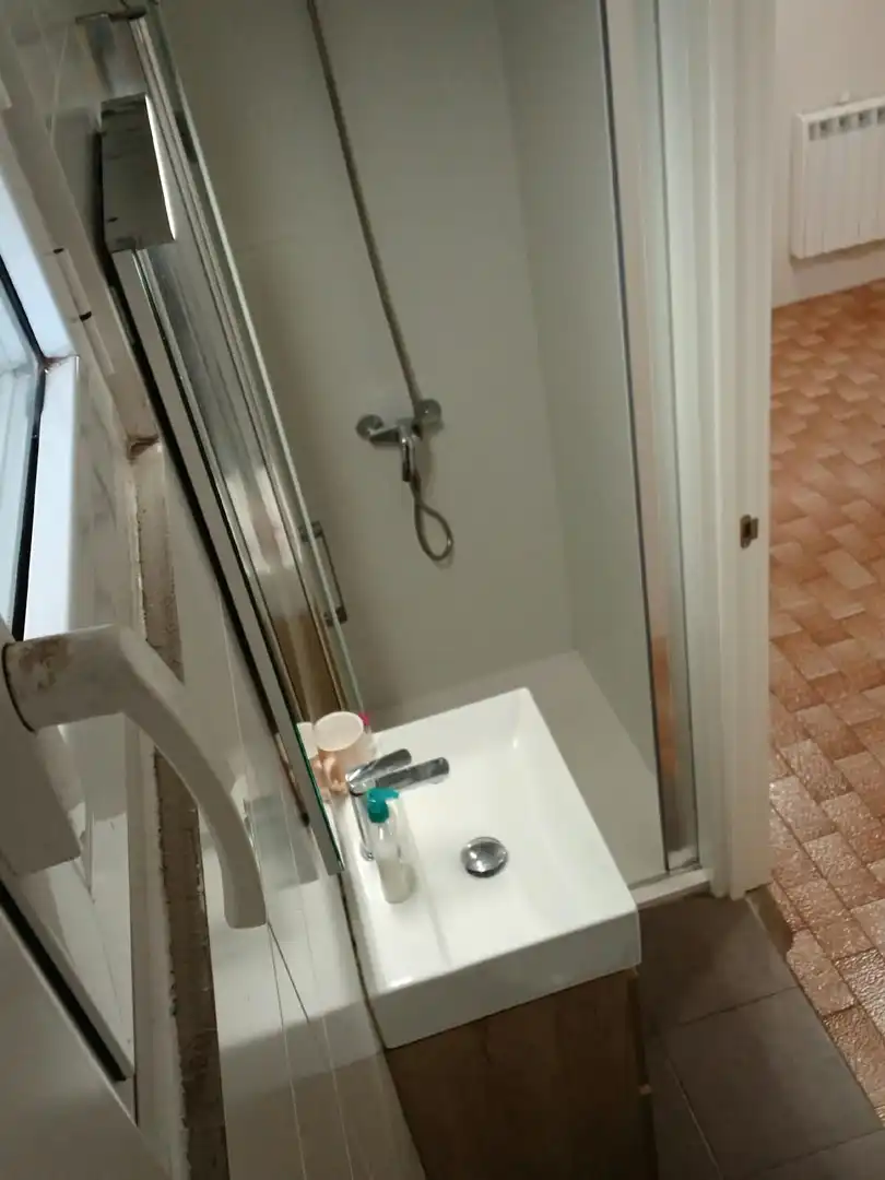Badezimmer von Wohnung zur Miete in Irun  mit Heizung