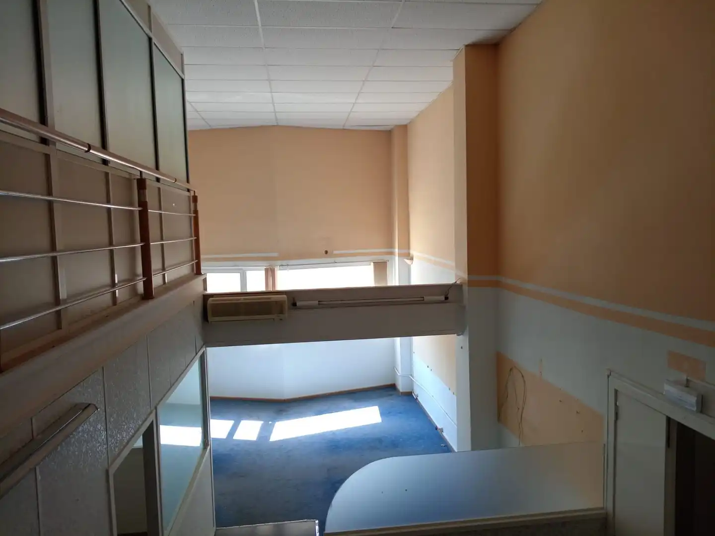 Local en venta en Sant Cugat del Vallès con Aire acondicionado
