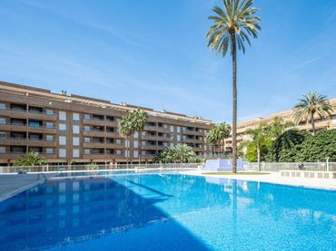 Apartament amb balcó de lloguer a Calle Calle de los Furs, 7