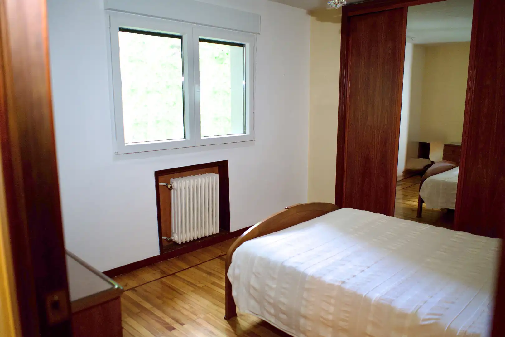 Habitación de Piso en venta en Vigo  con Calefacción, Parquet y Amueblado