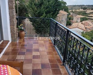 Terrassa de Casa adosada en venda en Oyón-Oion amb Calefacció, Terrassa i Traster