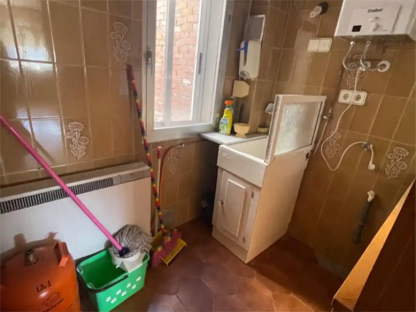 Baño de Piso en venta en Viana do Bolo con Parquet y Balcón