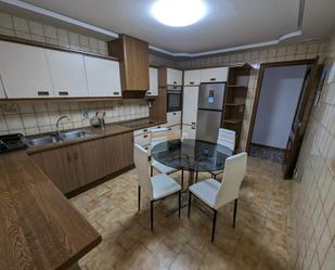 Cuina de Pis de lloguer en Elche / Elx amb Parquet, Terrassa i Balcó