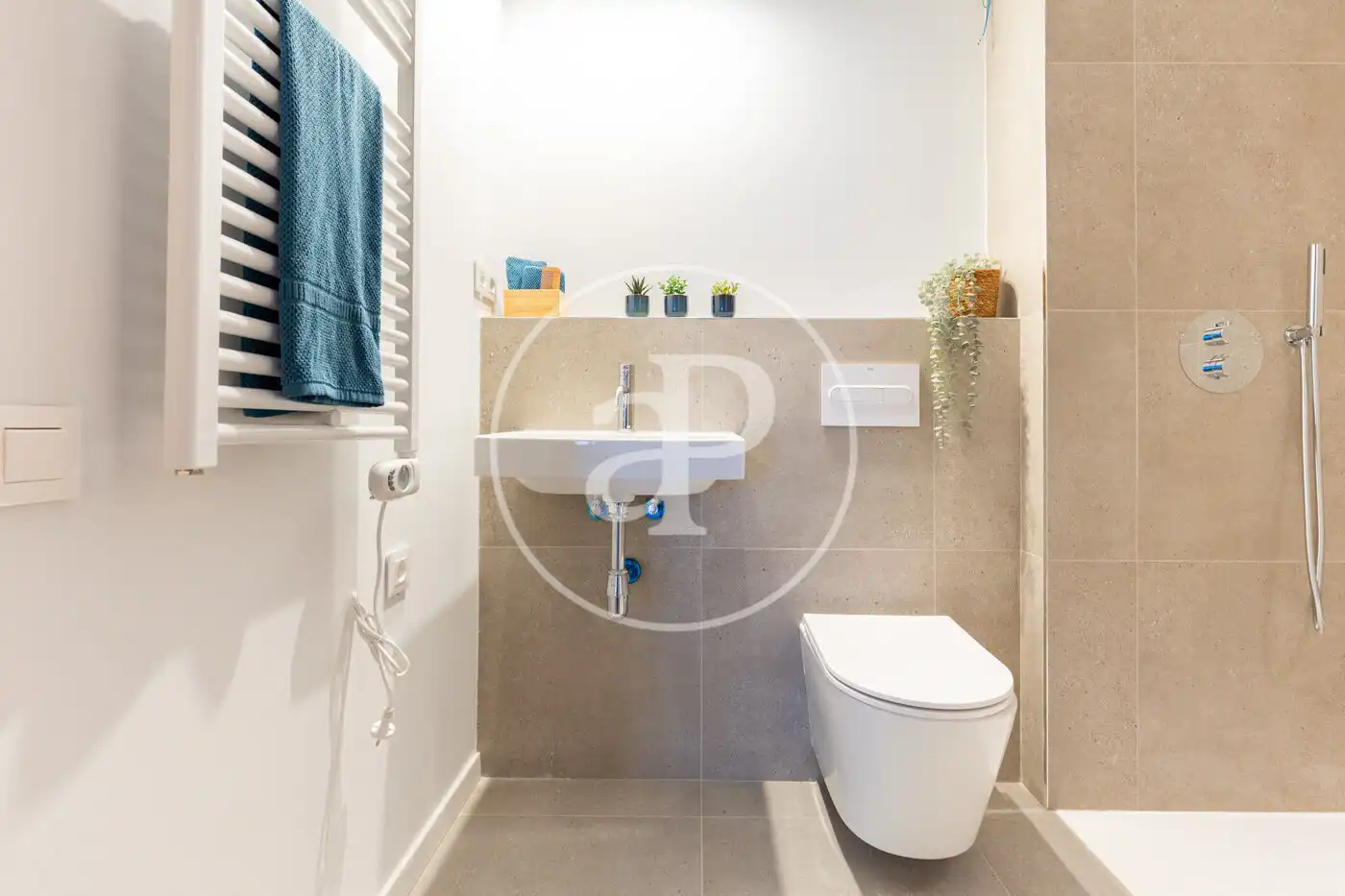 Baño de Piso en venta en Sant Cugat del Vallès con Aire acondicionado, Calefacción y Jardín privado