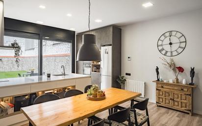 Kitchen of House or chalet for sale in Terrassa  with Air Conditioner, Heating and Terrace