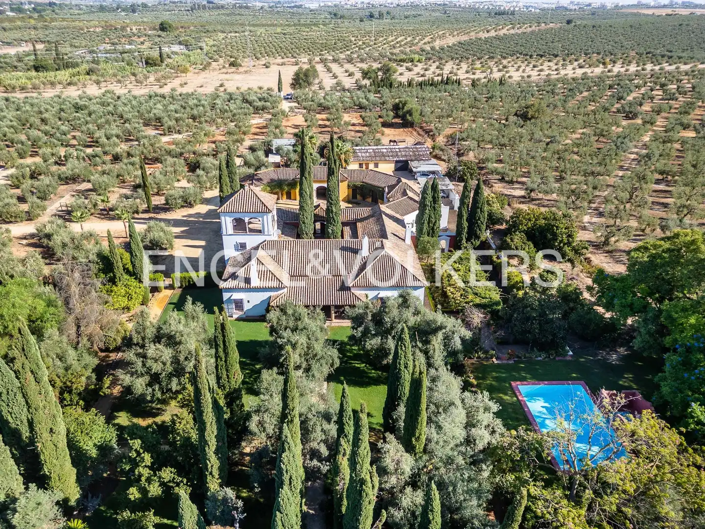 Casa rústica con jardín en venta en Casco Antiguo