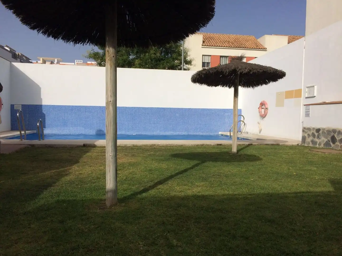 Piscina de Casa o xalet en venda en Chiclana de la Frontera amb Terrassa i Traster
