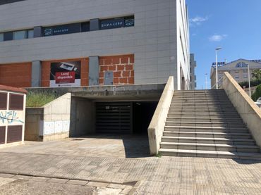 Local commercial à vendre à Sur