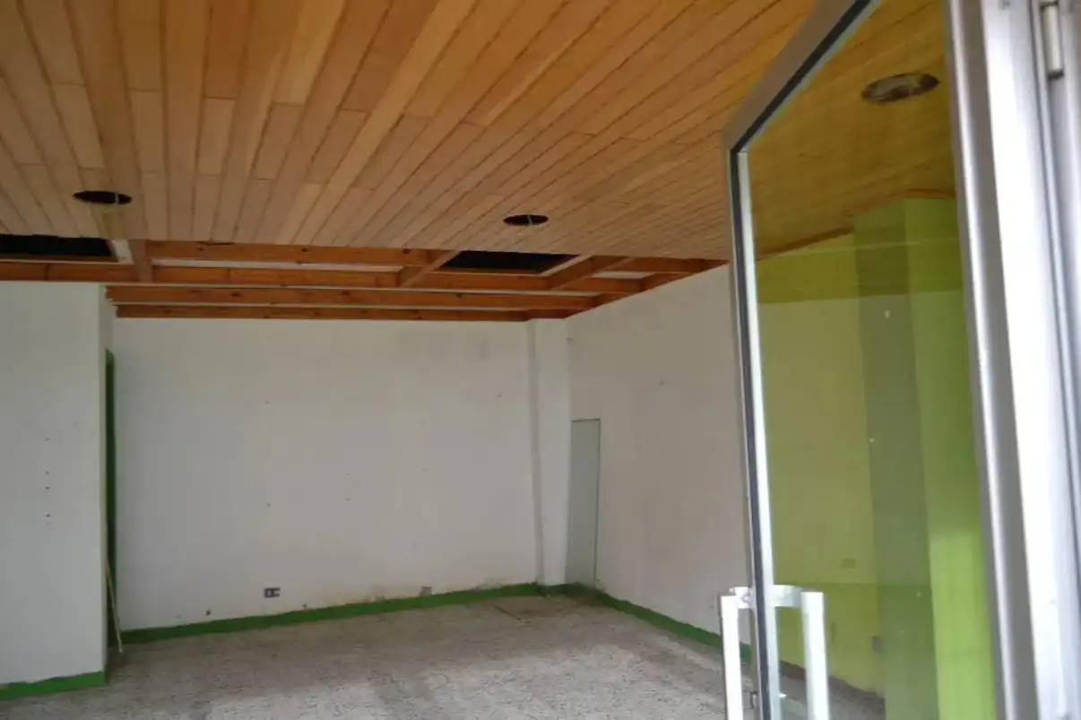 Local comercial en venda a Rúa Miguel de Cervantes, imagen 11