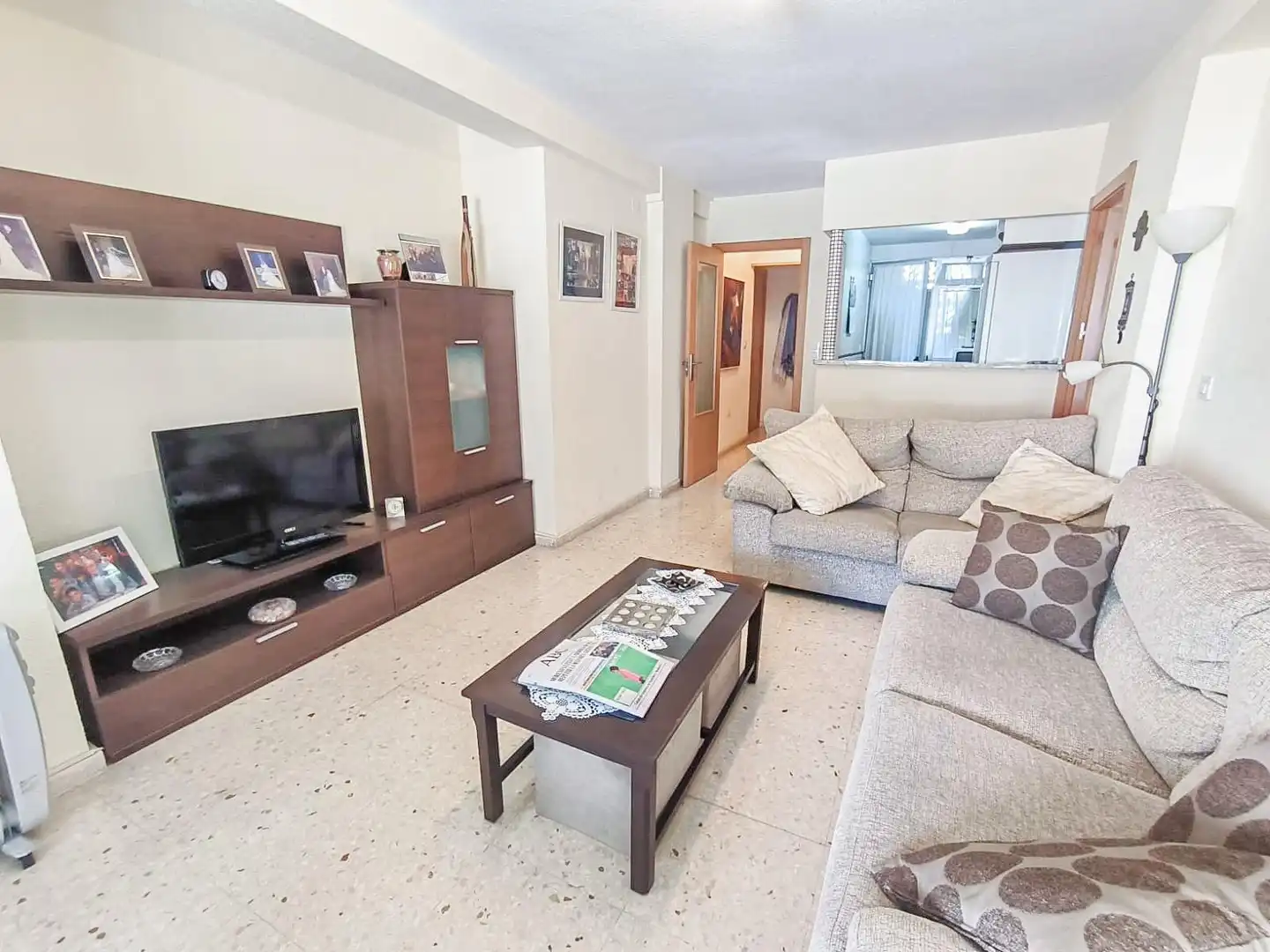 Flat with pool for sale in Playa de Levante, imagen 3