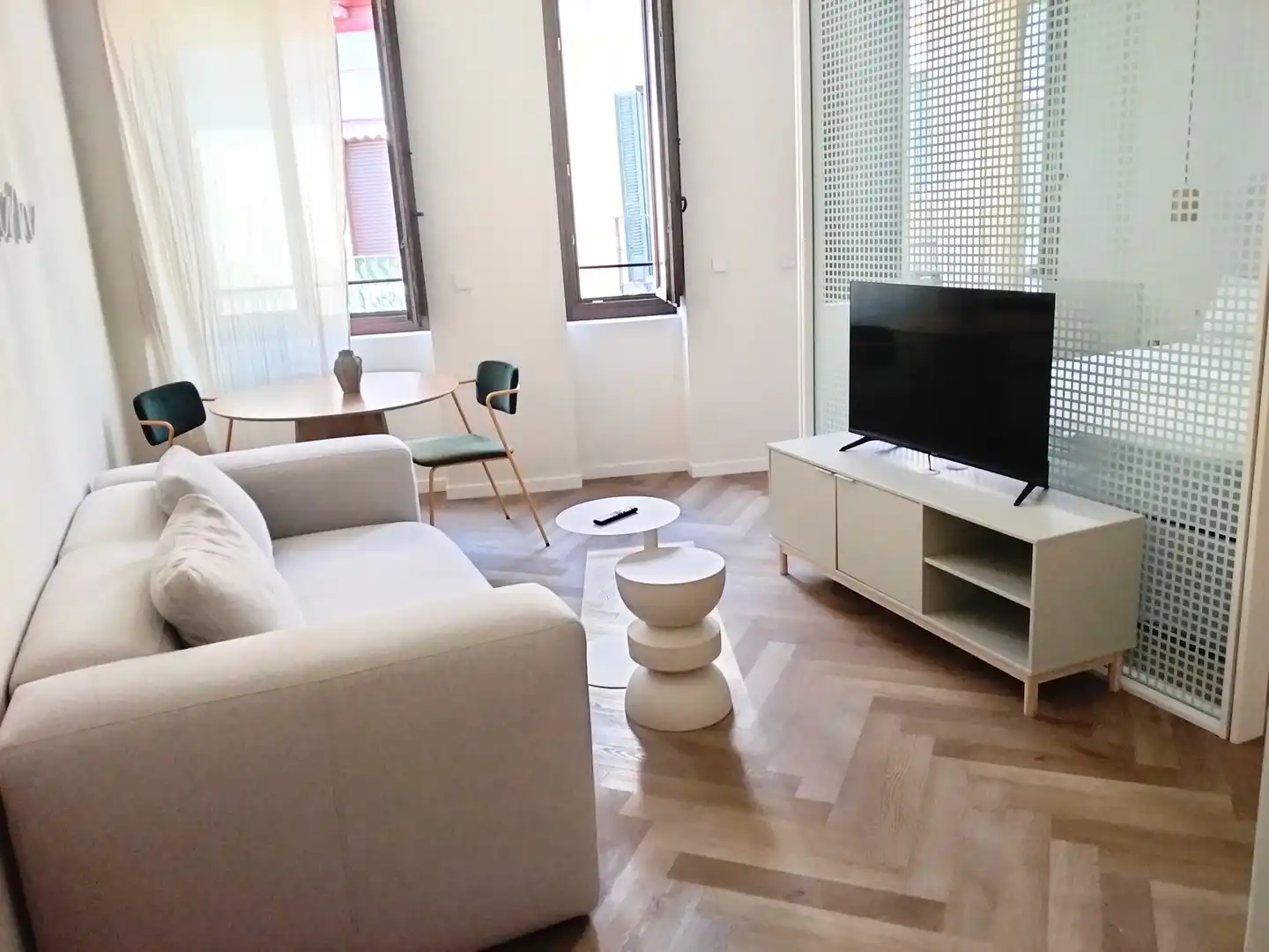 Studio avec ascenseur à louer à Centro