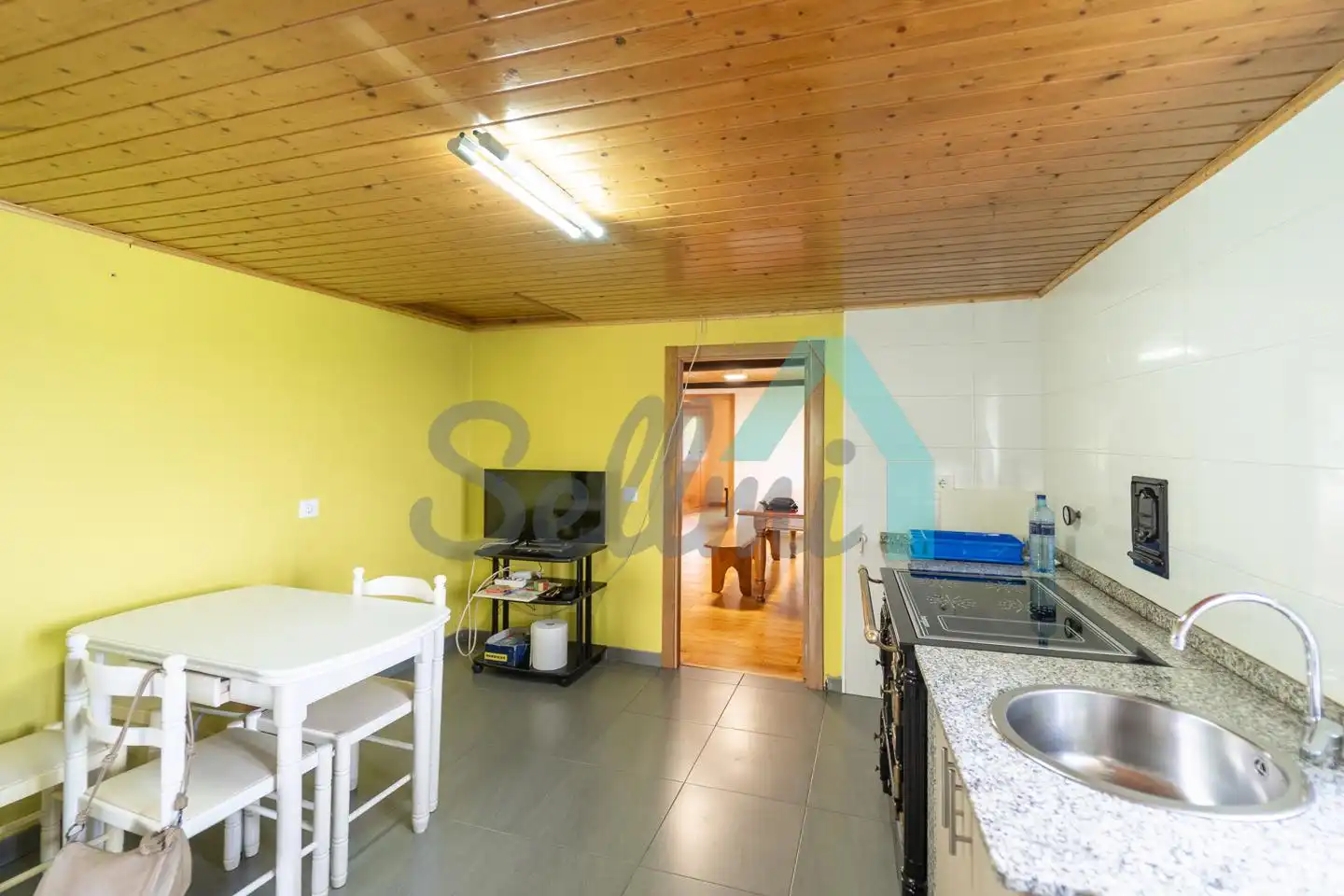 Cocina de Casa o chalet en venta en Grandas de Salime con Jardín privado y Parquet