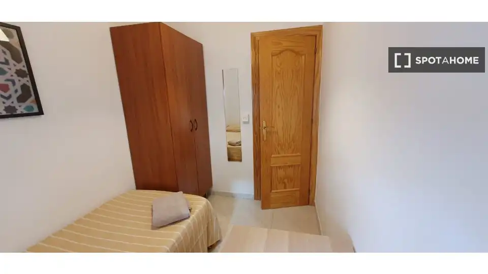 Zimmer in Barrio de Zaidín