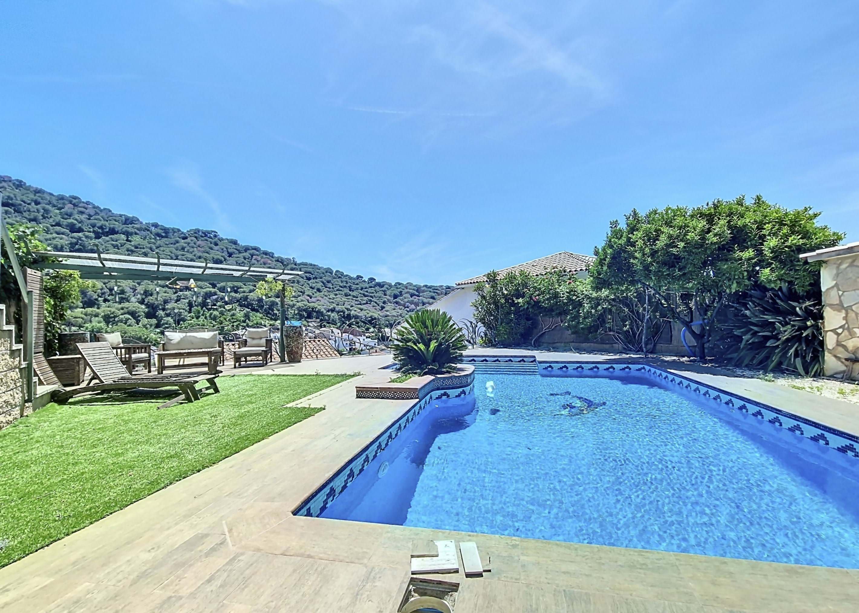 Piscina de Casa o xalet en venda en Sant Fost de Campsentelles amb Calefacció, Terrassa i Piscina
