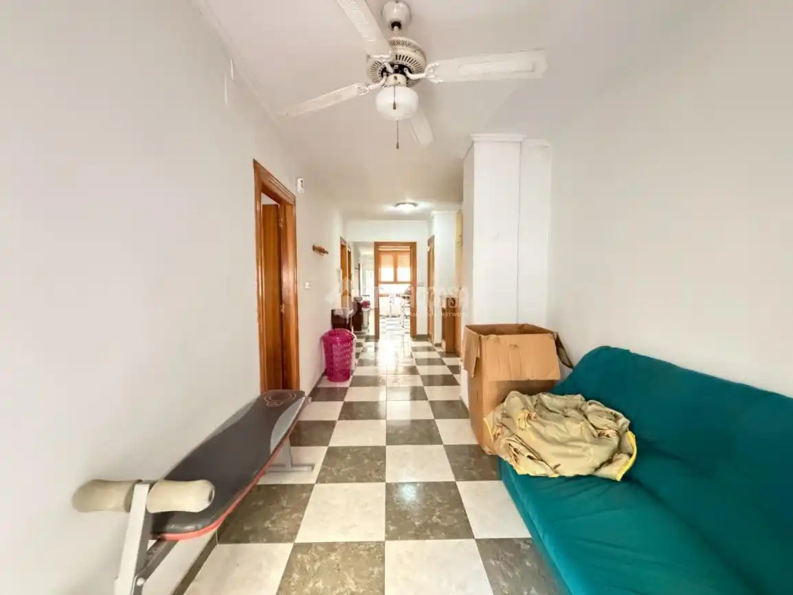 Casa adosada en venta en Xirivella con Aire acondicionado