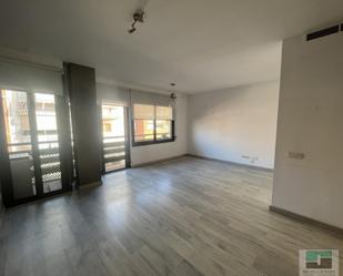 Duplex to rent in Montmar