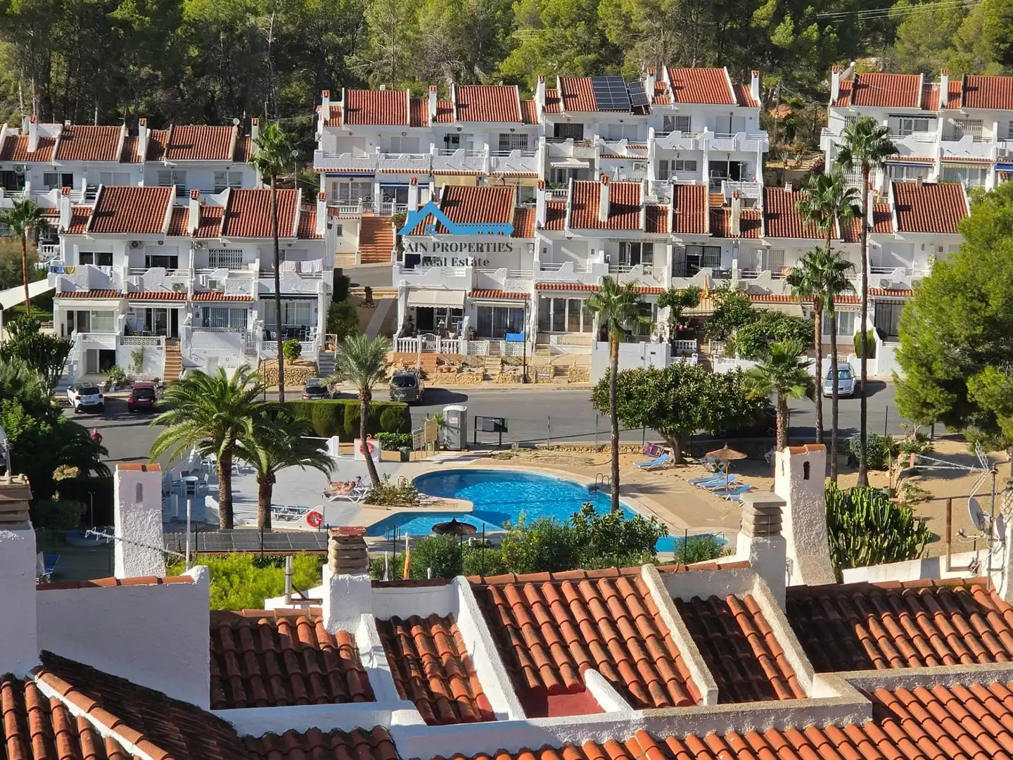 Bungalow con piscina in vendita a Escandinavia - Cautivador