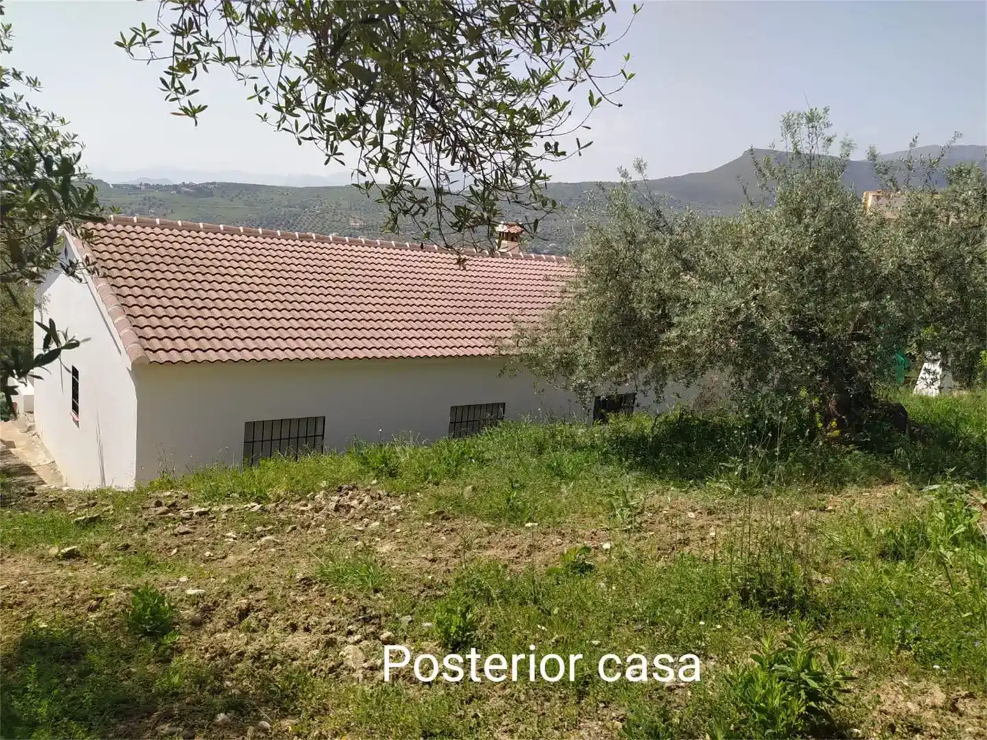 Country house zum Verkauf in Alcaucín