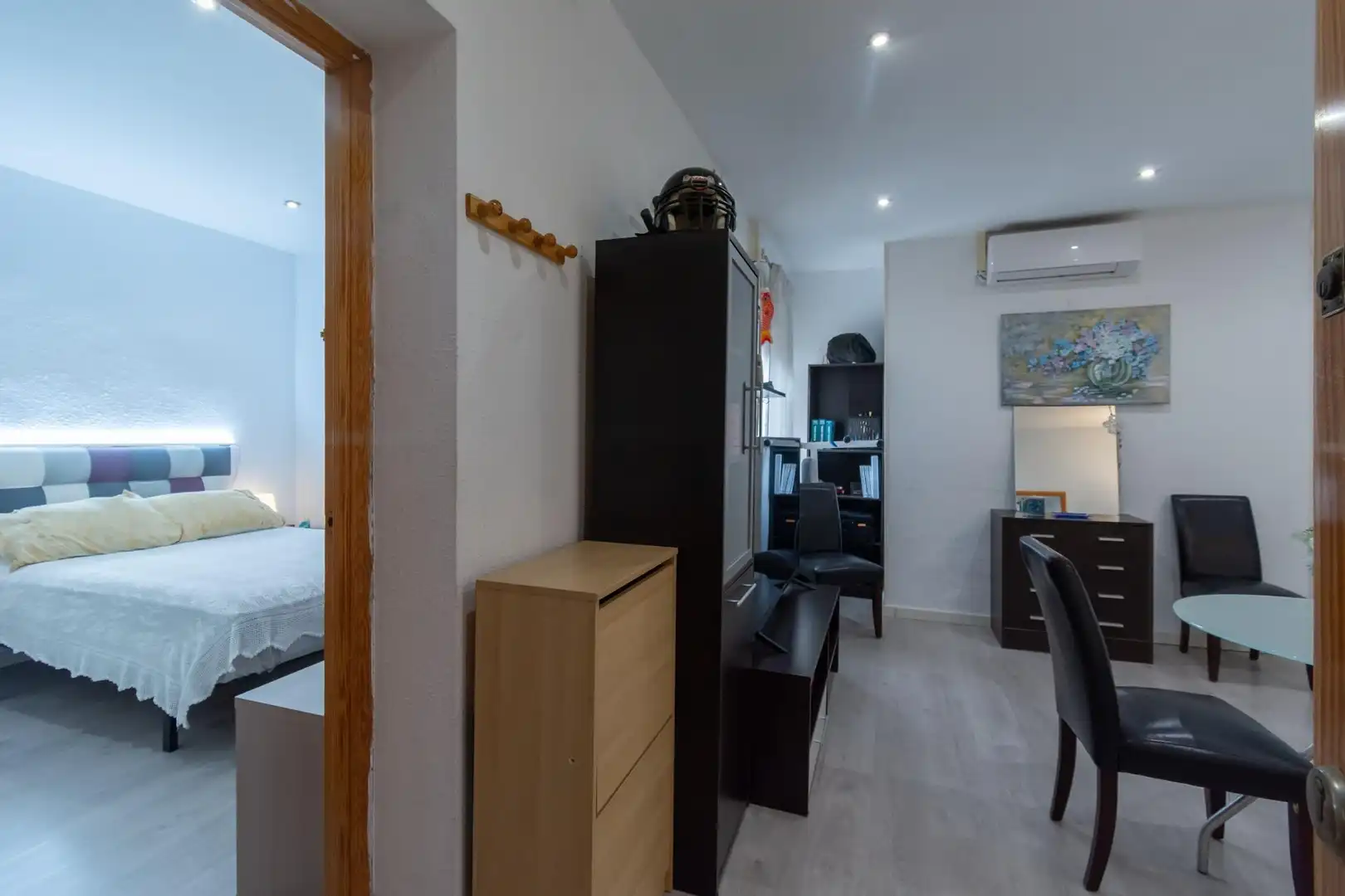 Bedroom of Apartments for sale in Cartagena ciudad