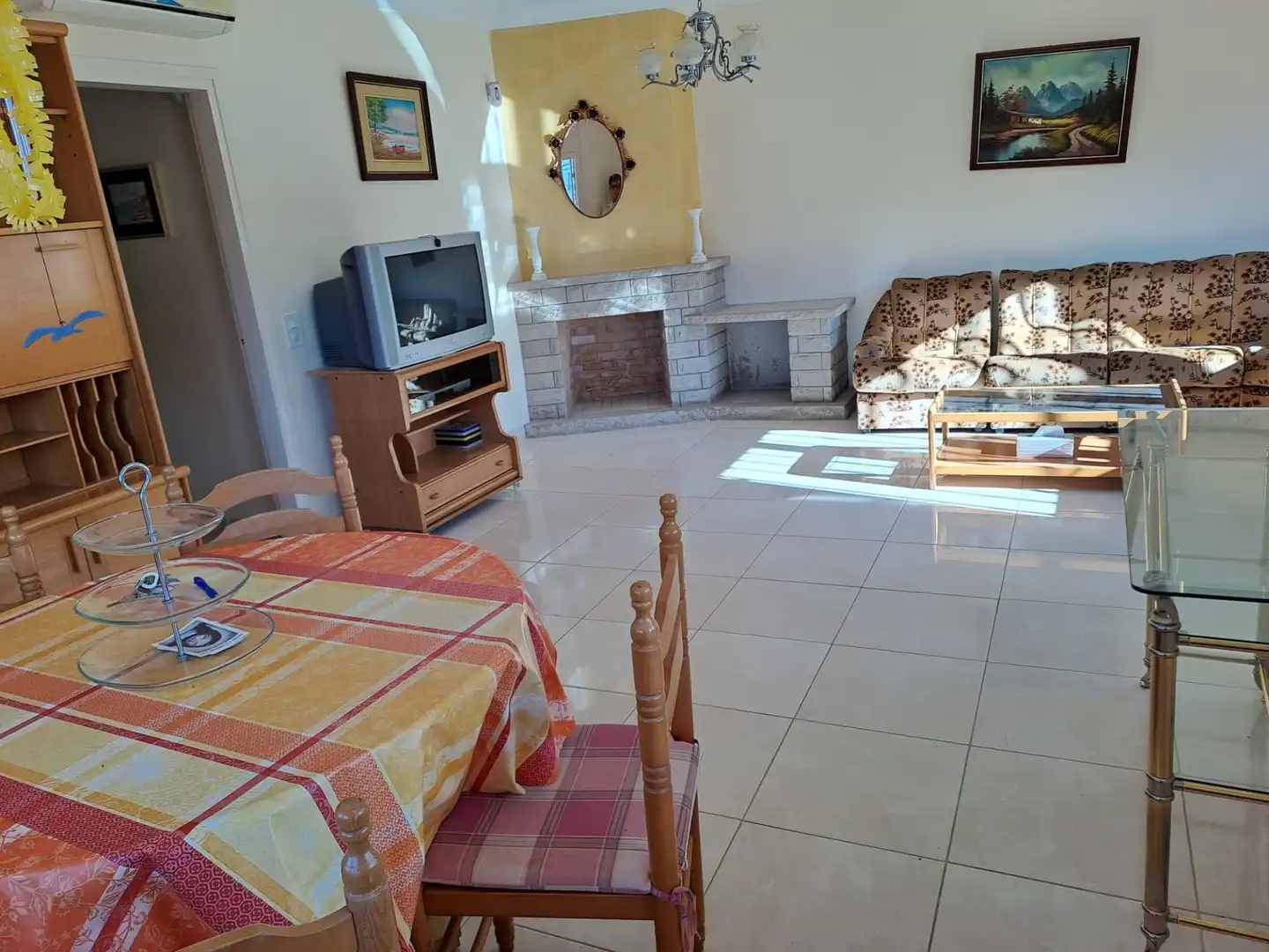 Wohnzimmer von Haus oder Chalet zum Verkauf in Cunit mit Klimaanlage, Privatgarten und Terrasse