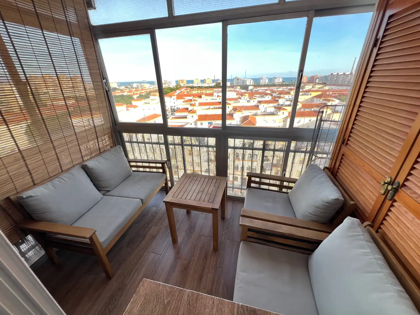 Flat for rent in Calle Héroe de Sostoa, 194, La Luz - El Torcal