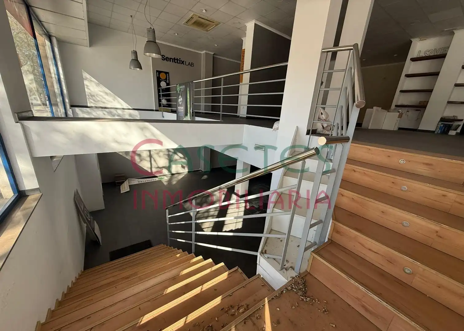 Local en venta en Valencia con Aire acondicionado