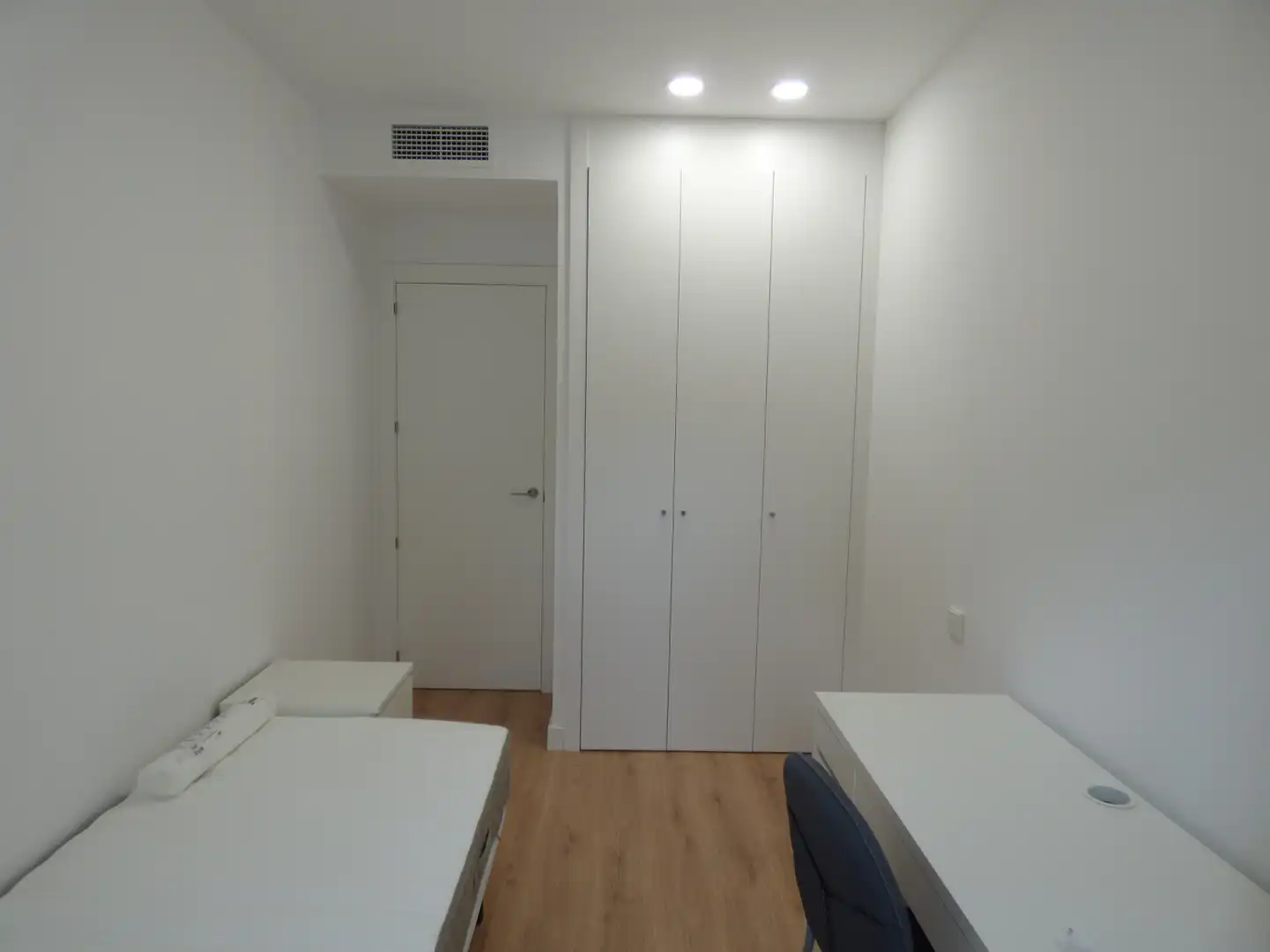 Habitación de Piso de alquiler en Madrid con Aire acondicionado, Calefacción y Trastero