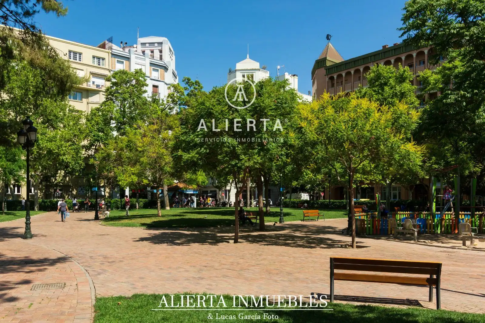 Exterior view of Flat for sale in Zaragoza  with Heating