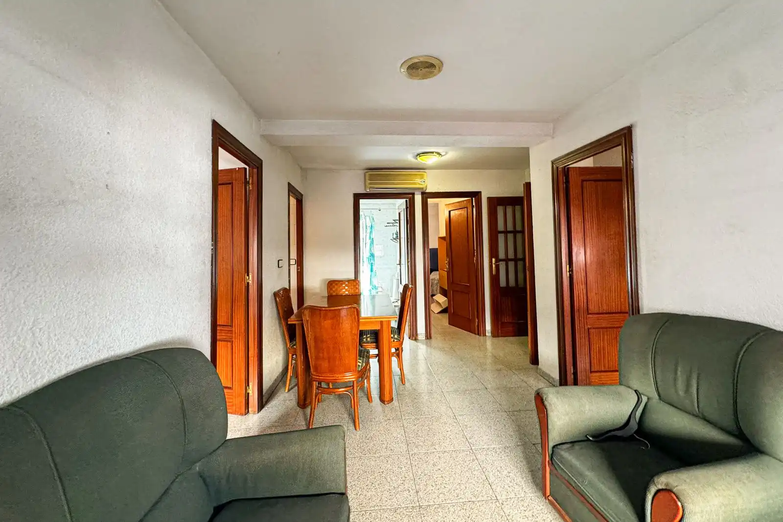Vista exterior de Piso en venta en Almería con Terraza y Trastero