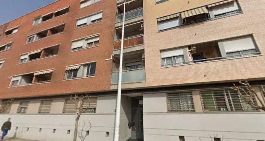 Vista exterior de Piso en venta en Catarroja con Aire acondicionado, Trastero y Horno