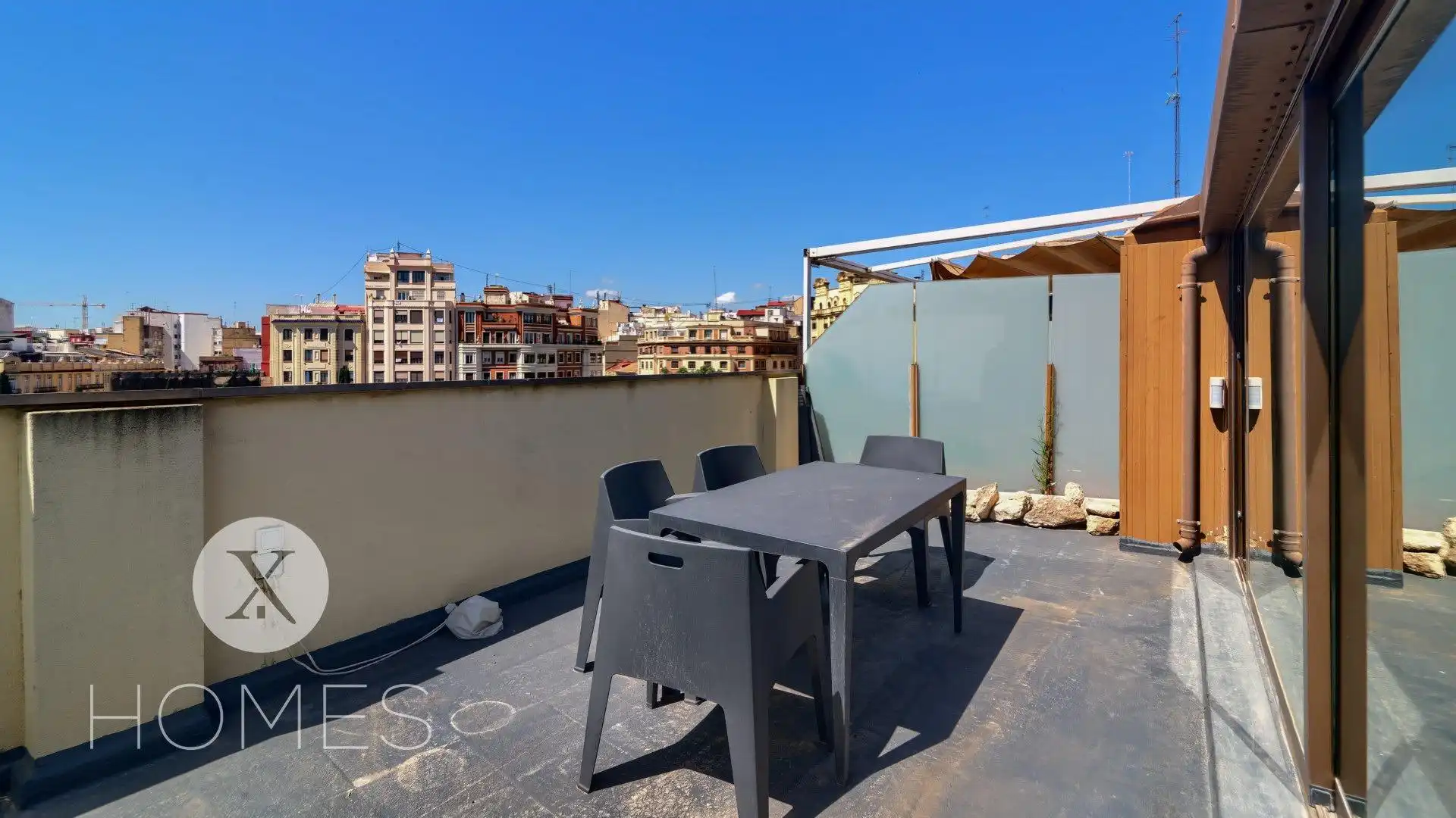 Terrasse von Maisonette zur Miete in Valencia mit Klimaanlage, Heizung und Möbliert