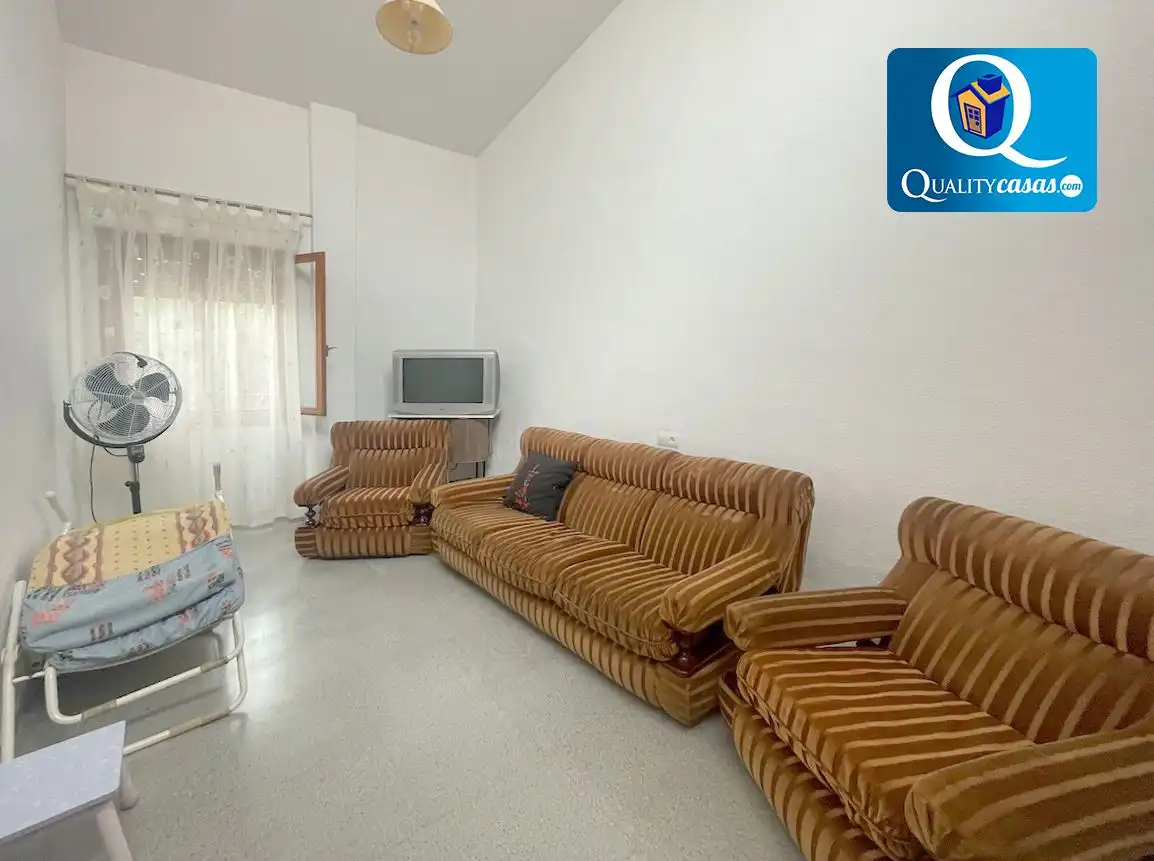 Sala d'estar de Casa o xalet en venda en Elche / Elx amb Terrassa i Traster