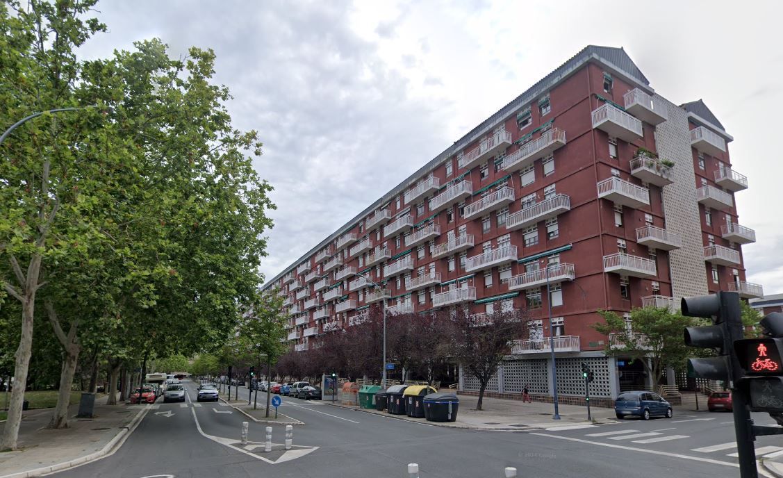 Vista exterior de Local en venta en Vitoria - Gasteiz
