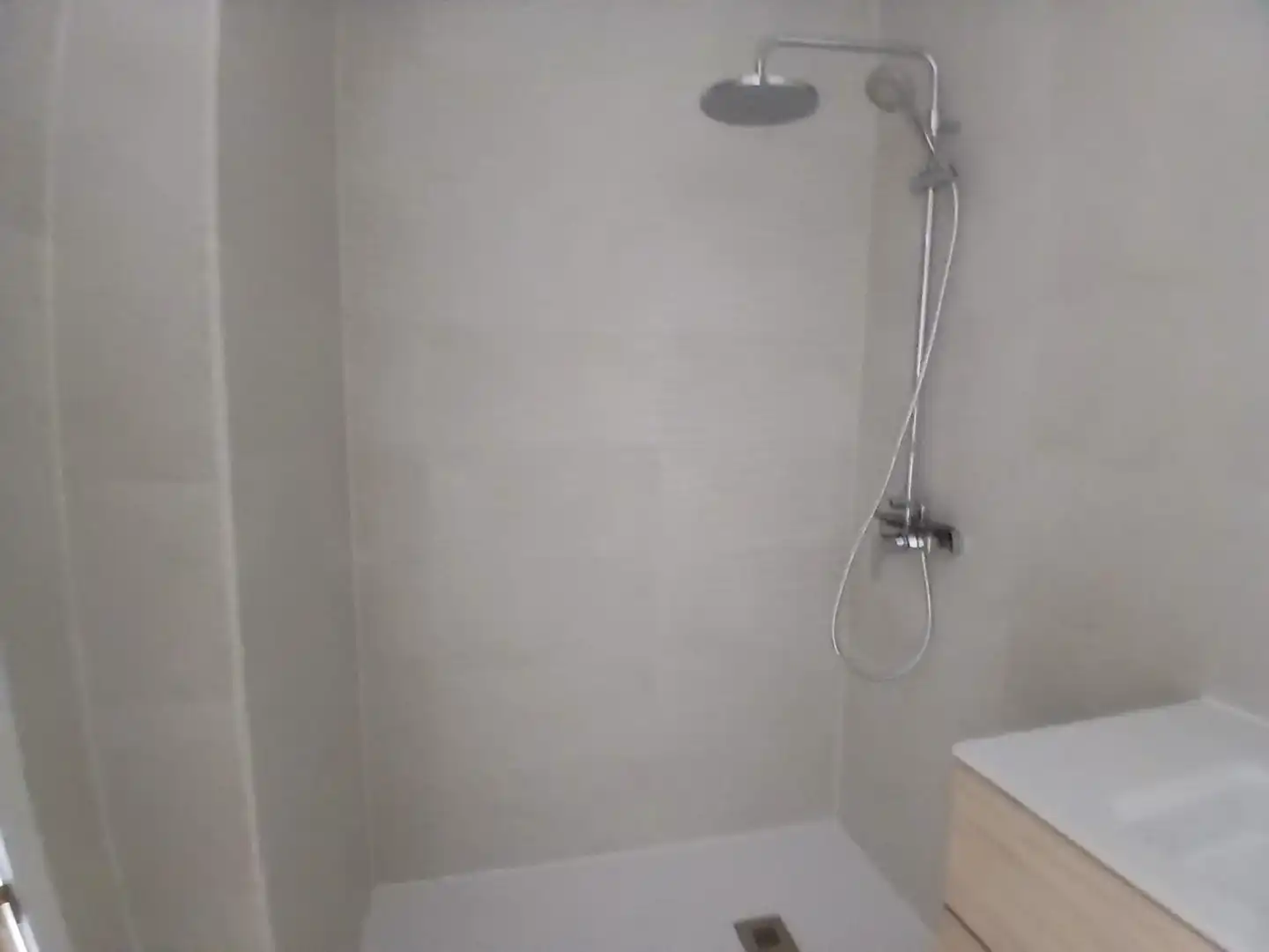 Baño de Piso en venta en Málaga con Aire acondicionado, Jardín privado y Terraza