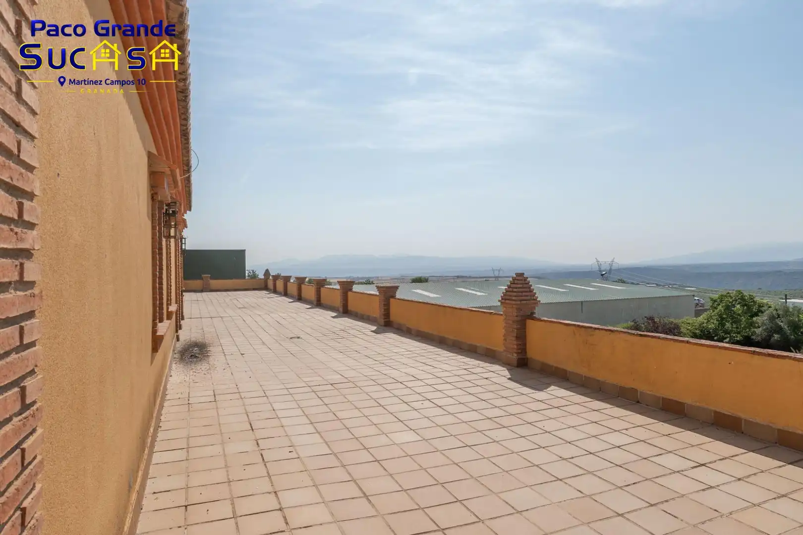 Terraza de Edificio en venta en Diezma