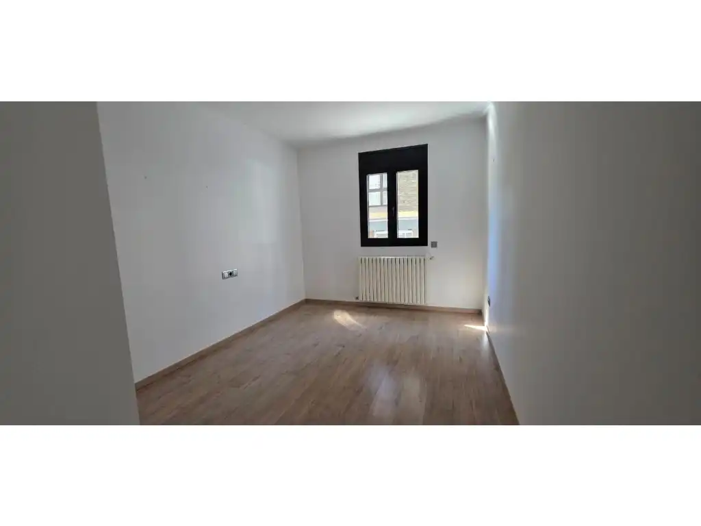 Habitación de Apartamento de alquiler en La Massana