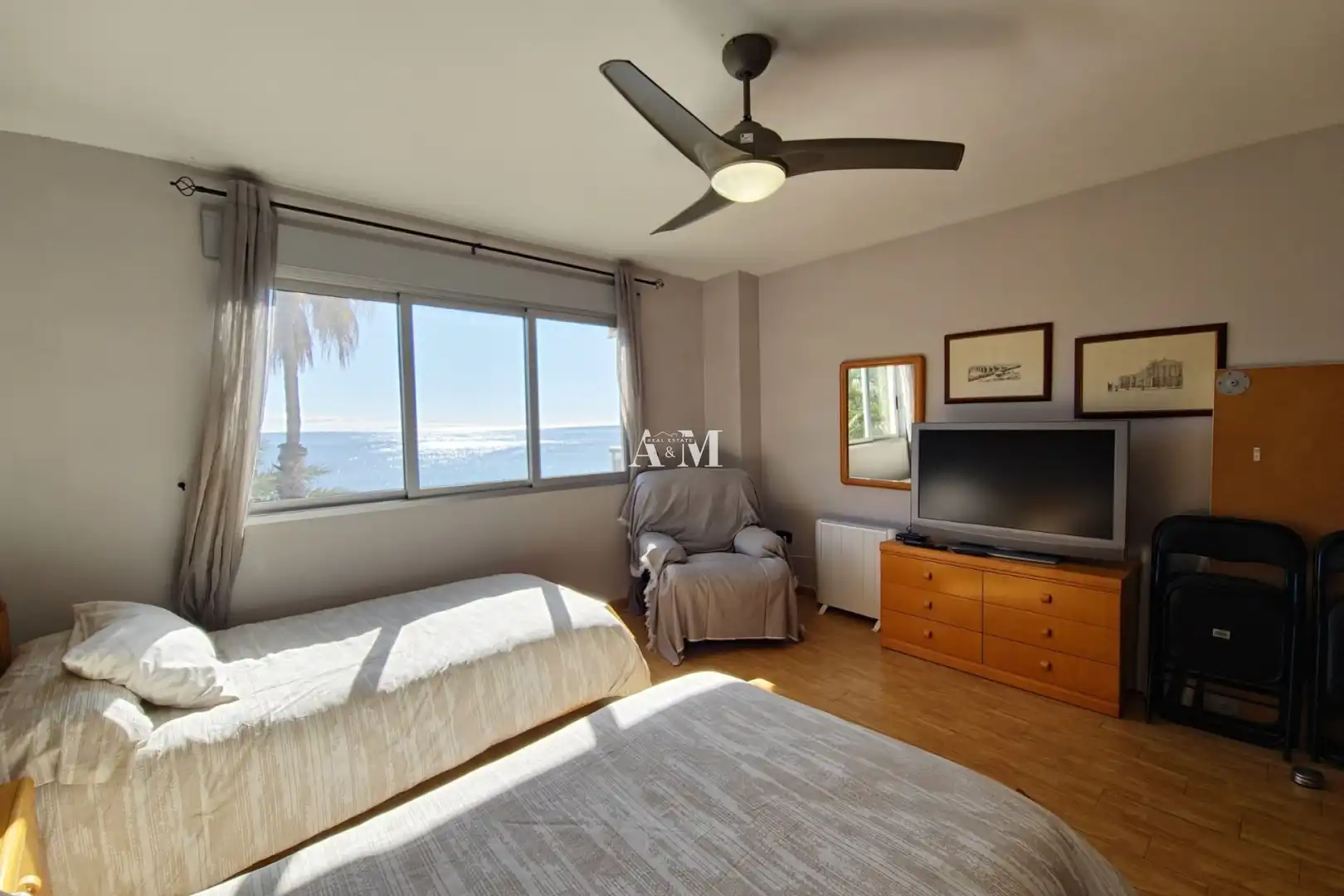 Schlafzimmer von Wohnungen zur Miete in Torrevieja mit Heizung, Terrasse und Schwimmbad