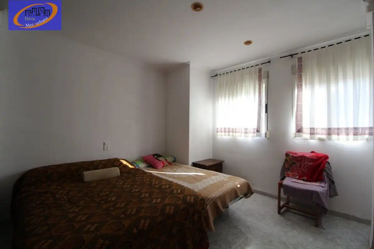 Bedroom of Houses for sale in Cortes de Pallás  with Air Conditioner, Heating and Terrace
